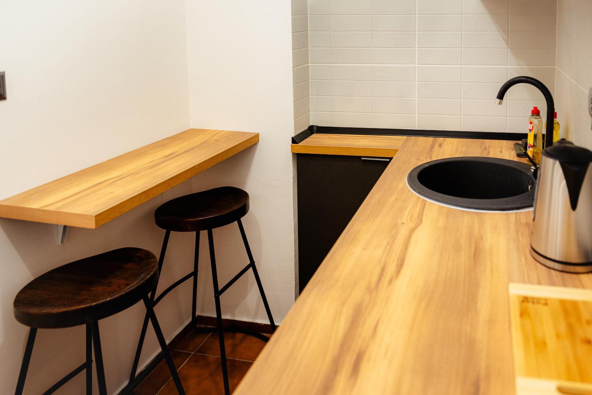 Central Modern Apartment - Victory Square Near Government Building Bucureşti Ngoại thất bức ảnh
