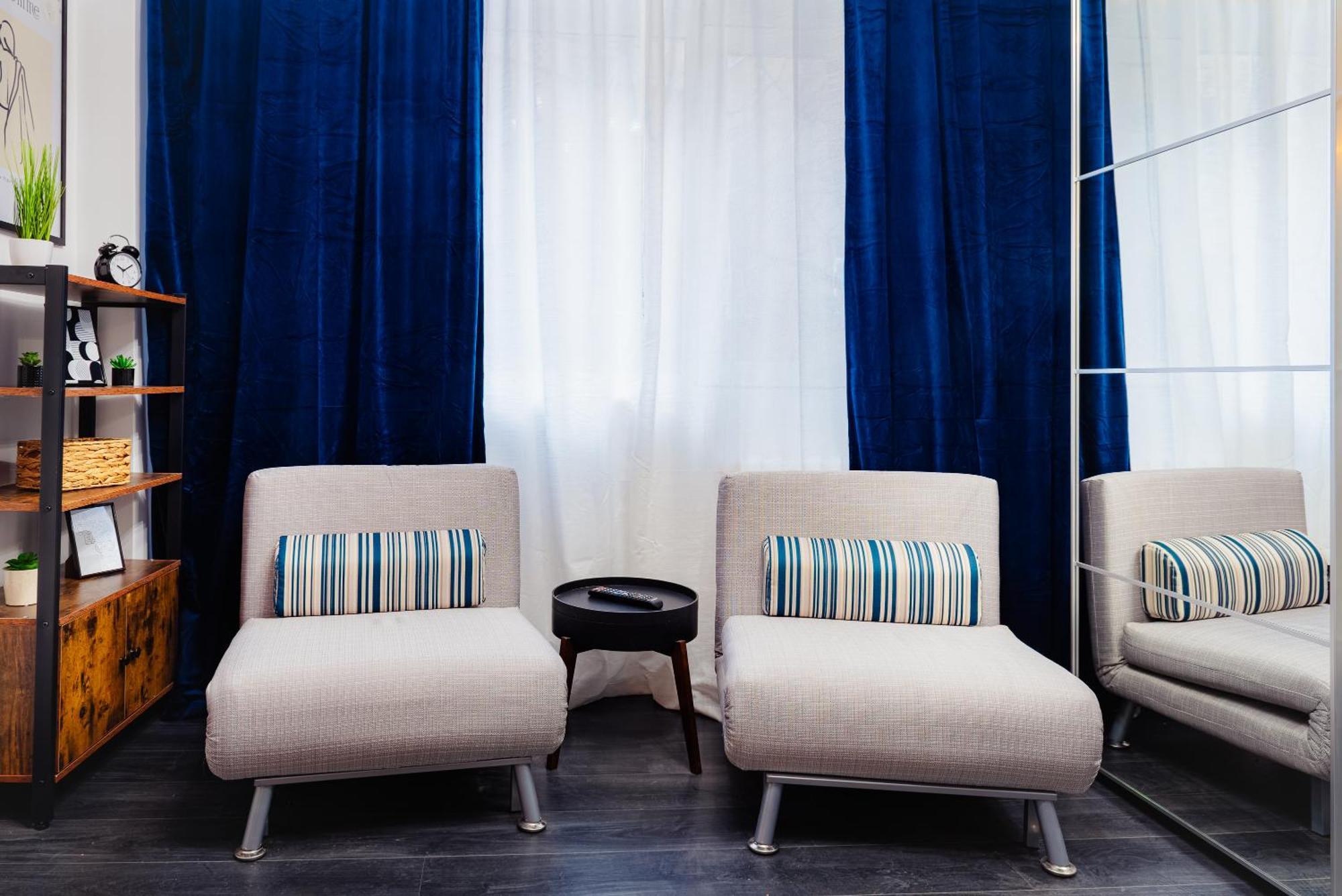 Central Modern Apartment - Victory Square Near Government Building Bucureşti Ngoại thất bức ảnh